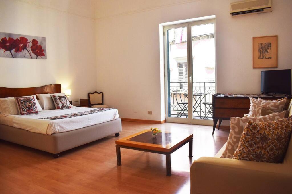 Appartamento Nel Centro Storico Di Palermo - Via Meli'S House Экстерьер фото