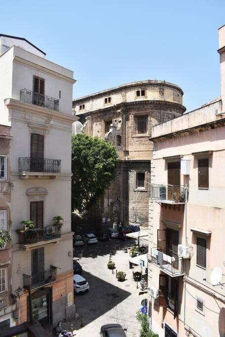 Appartamento Nel Centro Storico Di Palermo - Via Meli'S House Экстерьер фото