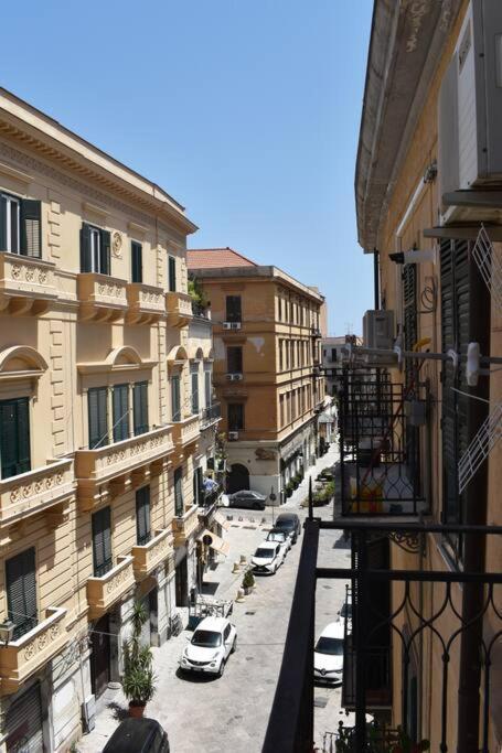 Appartamento Nel Centro Storico Di Palermo - Via Meli'S House Экстерьер фото